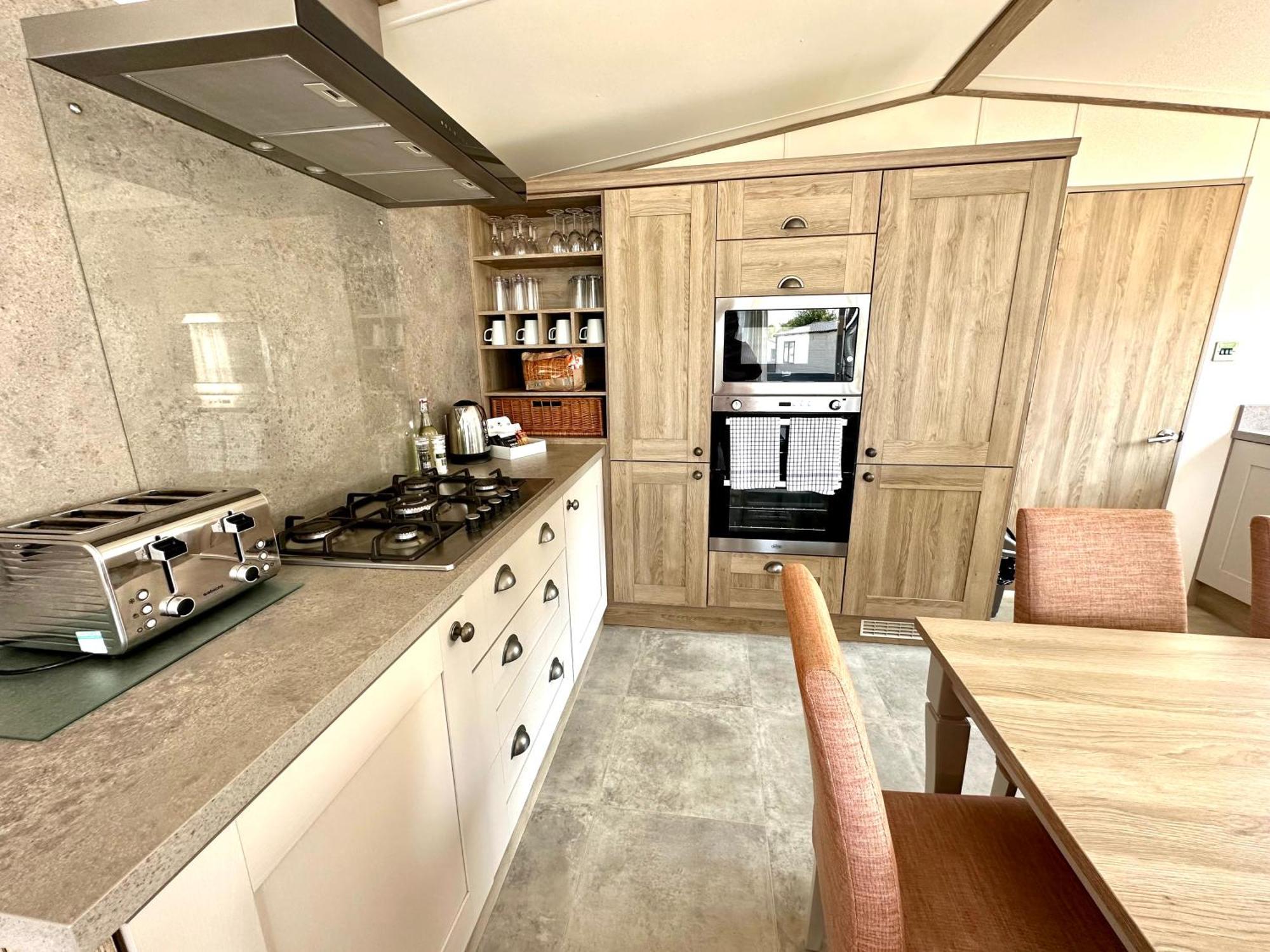 Reeds View Holiday Lodge South Cerney Buitenkant foto